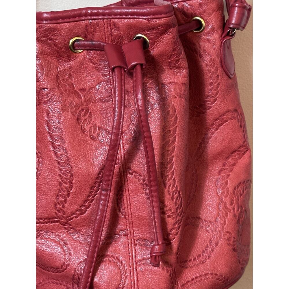 Red Leather Embossed Bucket Bag Crossbody Drawstring Purse Boho Western Festival - Picture 5 of 15